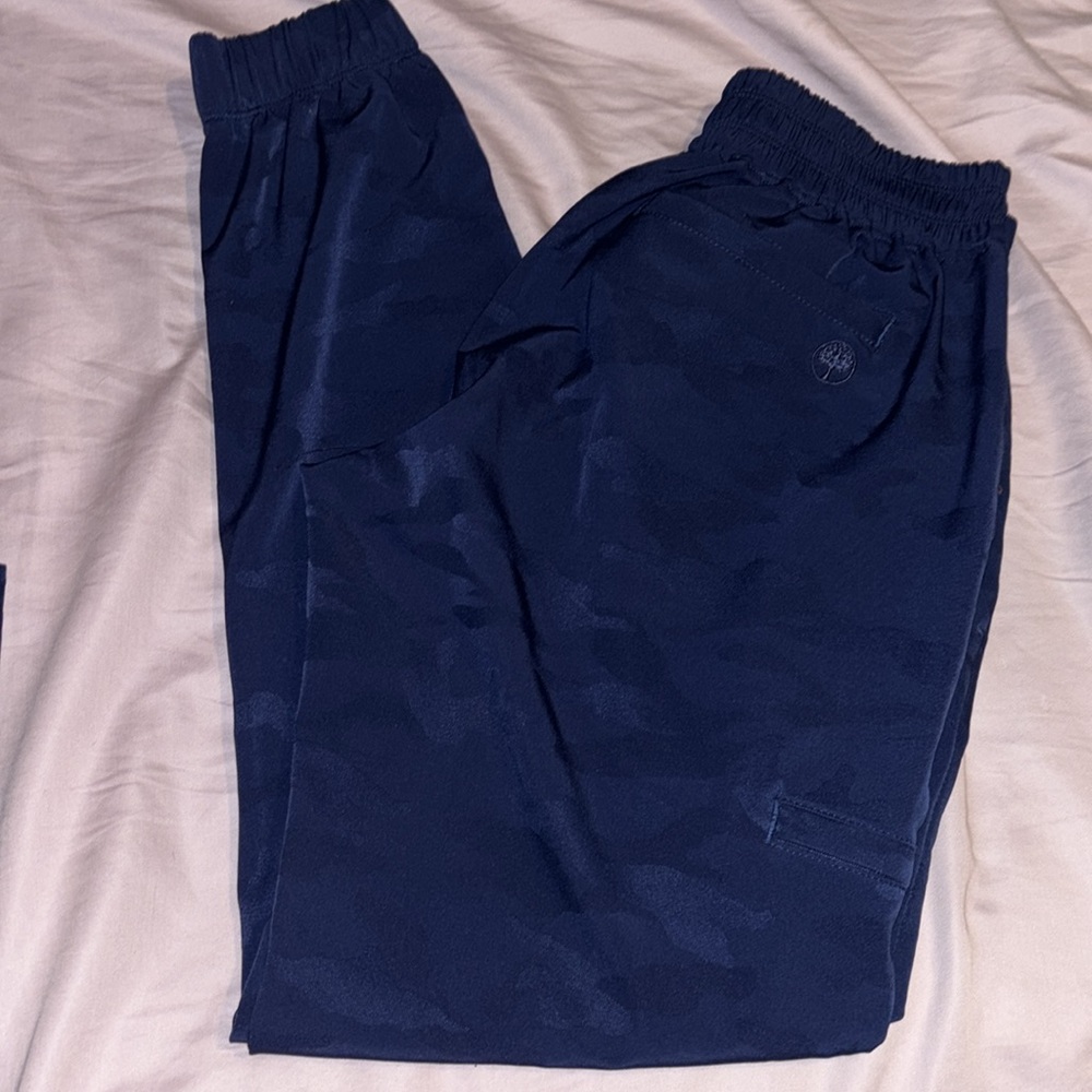 Healing hands scrub set - Picture 3 of 4